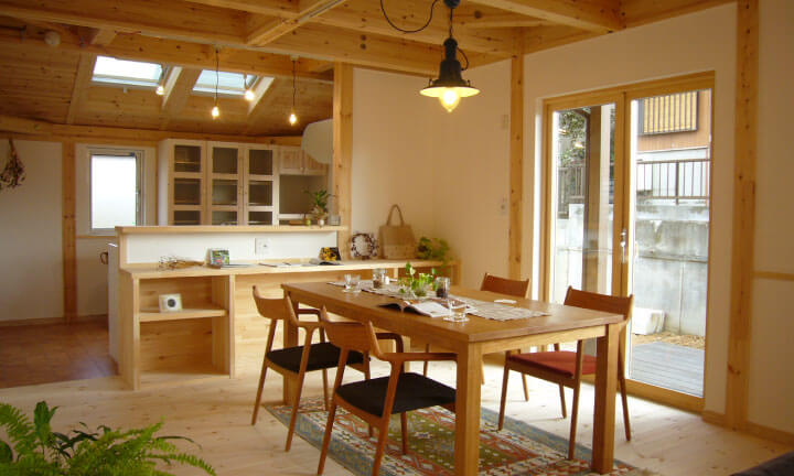 豊橋市の無垢材の注文住宅