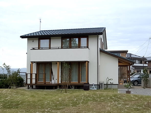 豊橋市で注文住宅・新築一戸建てを建てるなら自然素材・木の家の「伴工務店」