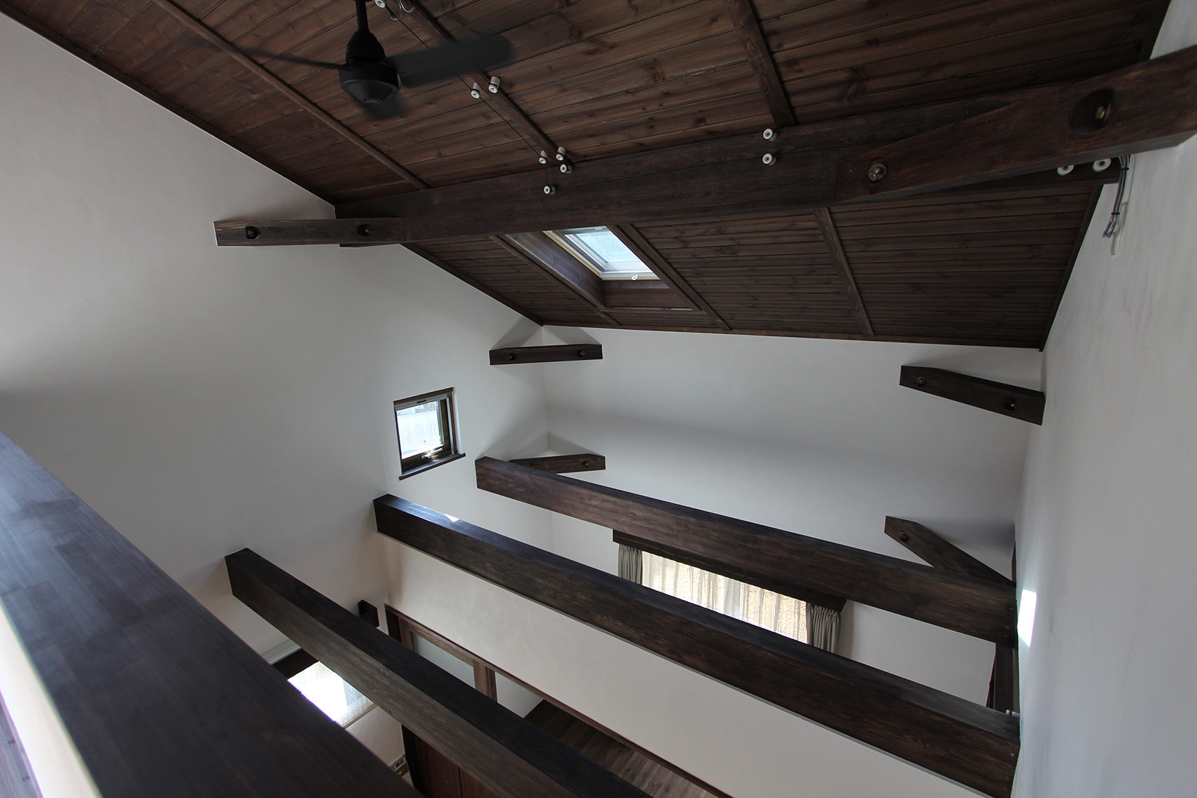 豊橋市　注文住宅の建築事例（吹き抜け）