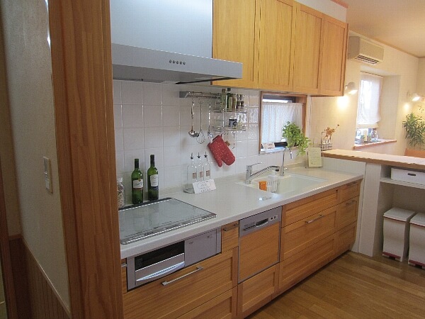 豊橋市で注文住宅・新築一戸建てを建てるなら自然素材・木の家の「伴工務店」